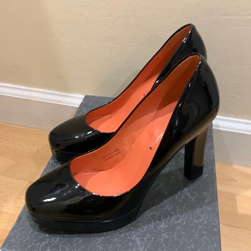 Via Spiga Tasha Pump Black Heels